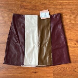 Mini Pencil Skirt for Night Out